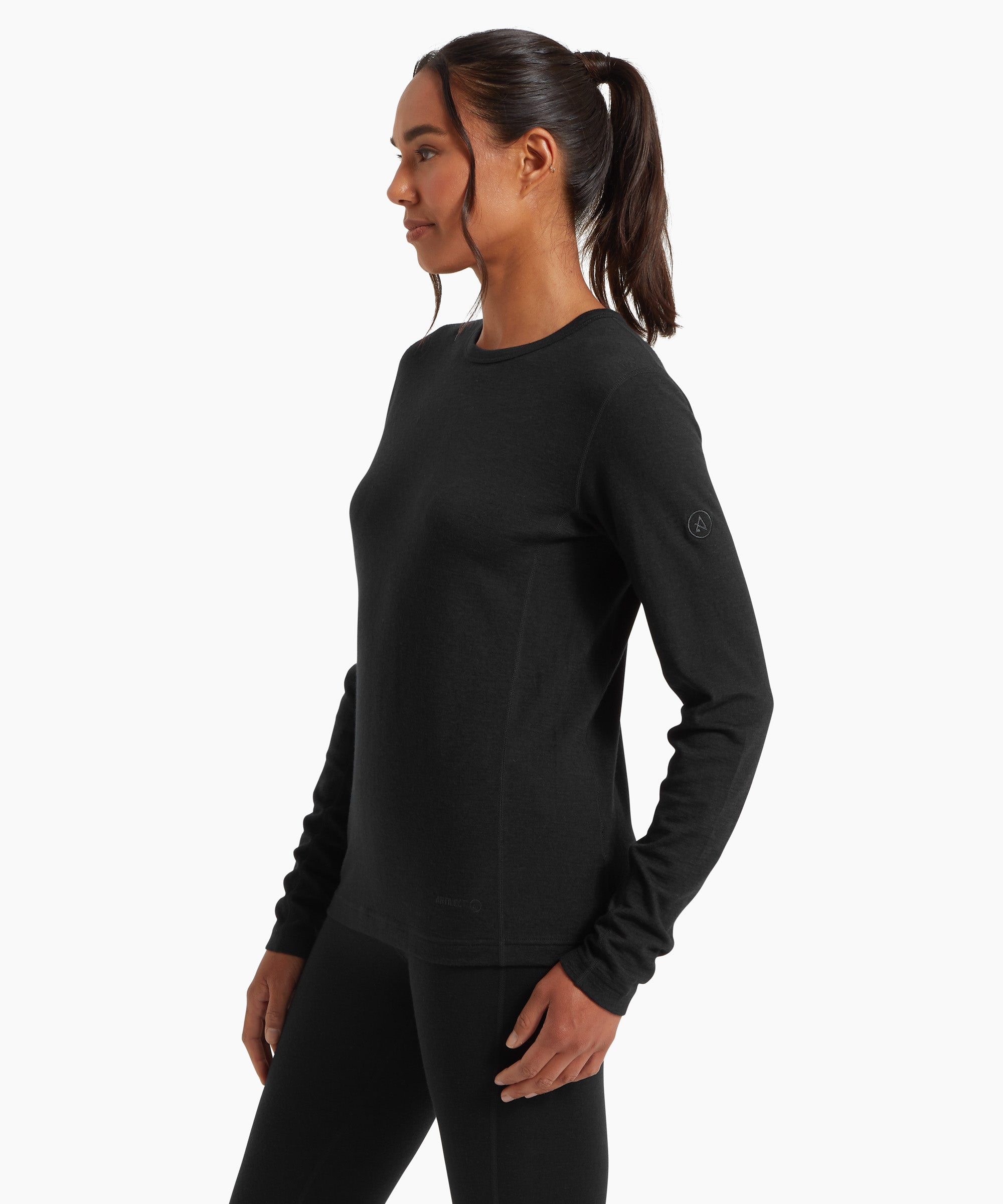 Womens Redstone 185 Long Sleeve Crew - Black
